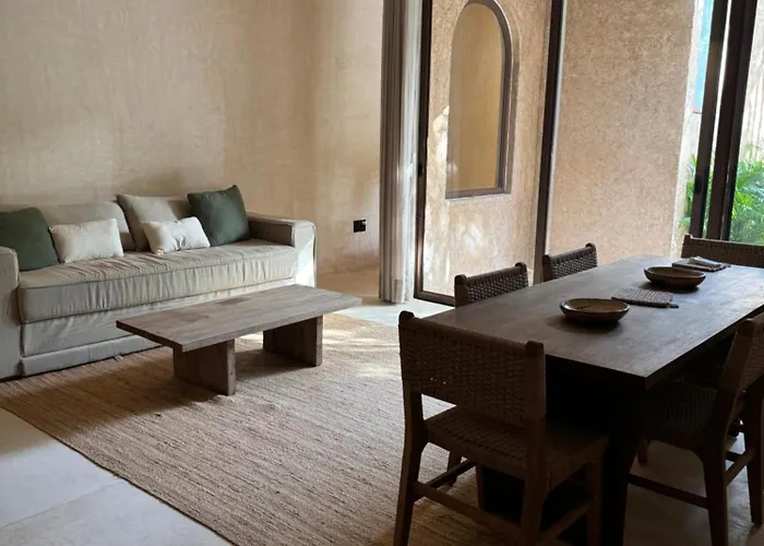 Apartment Charming Retreat In